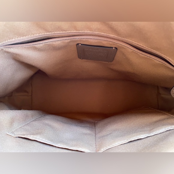 Coach Shoulder Bag - Picture 7 of 9